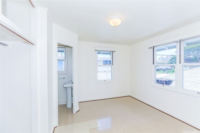1918 Waiola Street 4, Honolulu, HI 96826