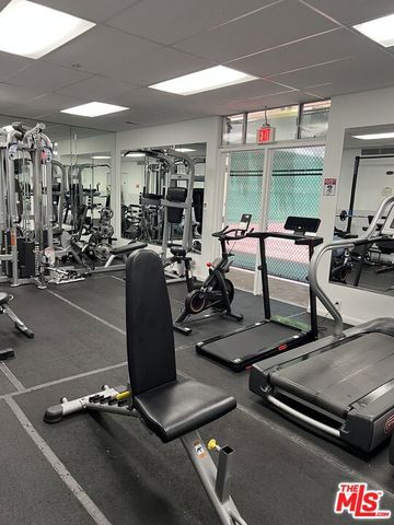 10535 Wilshire Boulevard D4, Los Angeles, CA 90024