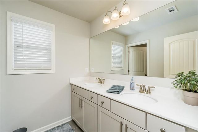 123 Treeline Trail, Canton, GA 30115