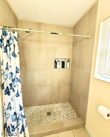 4106 22nd ST SW, Lehigh Acres, FL 33976