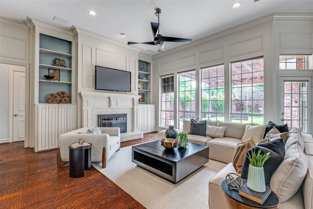 5900 Kensington Drive, Plano, TX 75093