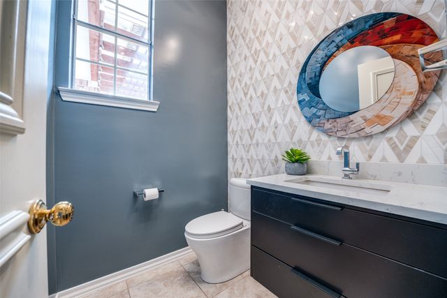 5900 Kensington Drive, Plano, TX 75093