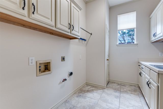 5900 Kensington Drive, Plano, TX 75093