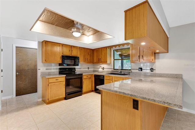 3292 MAJESTIC OAK DRIVE, St Cloud, FL 34771