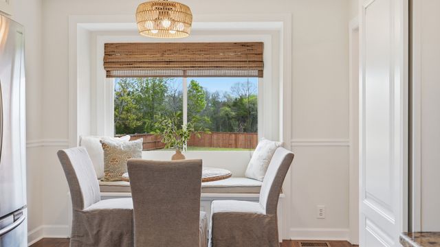 715 Poplar Dr, Mount Juliet, TN 37122