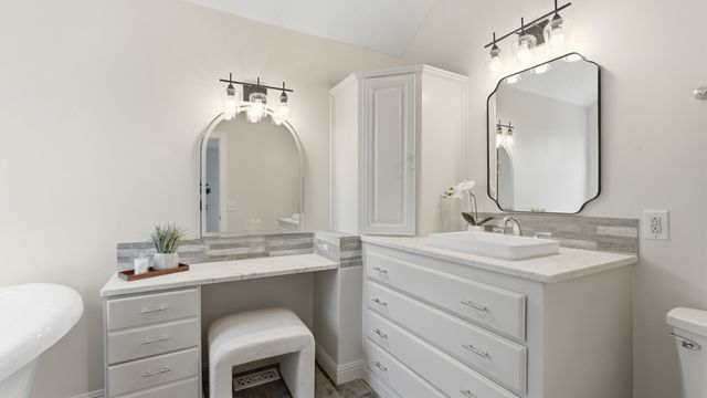 715 Poplar Dr, Mount Juliet, TN 37122