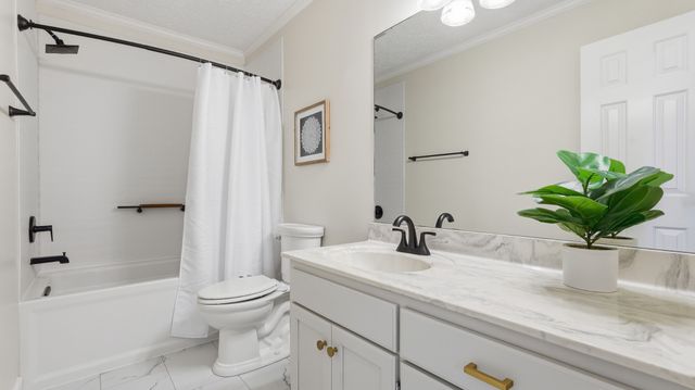 715 Poplar Dr, Mount Juliet, TN 37122