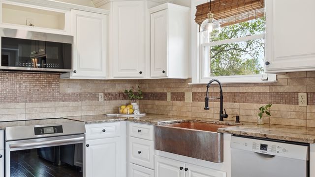 715 Poplar Dr, Mount Juliet, TN 37122