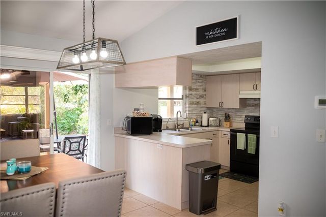 5870 Star Grass LN, Naples, FL 34116