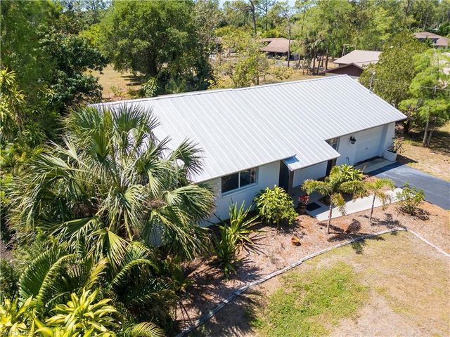 5870 Star Grass LN, Naples, FL 34116