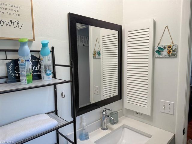 5870 Star Grass LN, Naples, FL 34116