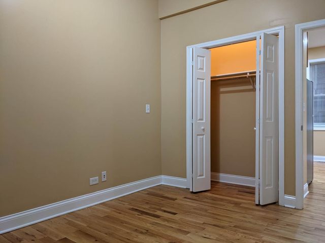 712 S Aberdeen Street 1A, Chicago, IL 60607