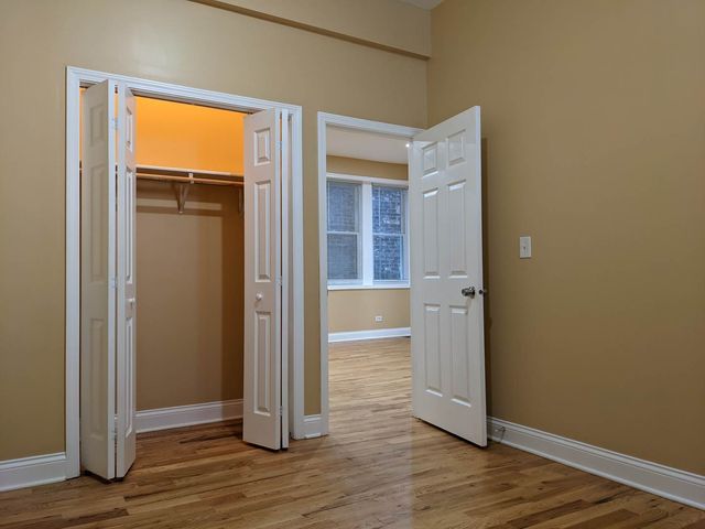 712 S Aberdeen Street 1A, Chicago, IL 60607