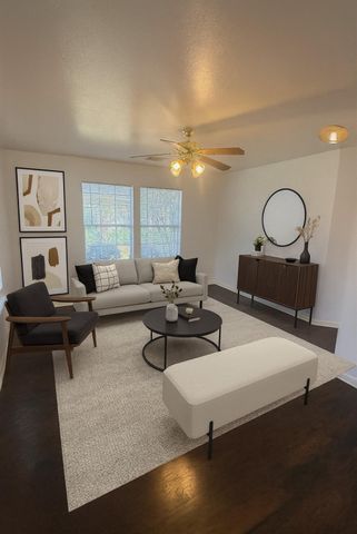 1639 Nichole Woods Drive, Houston, TX 77047