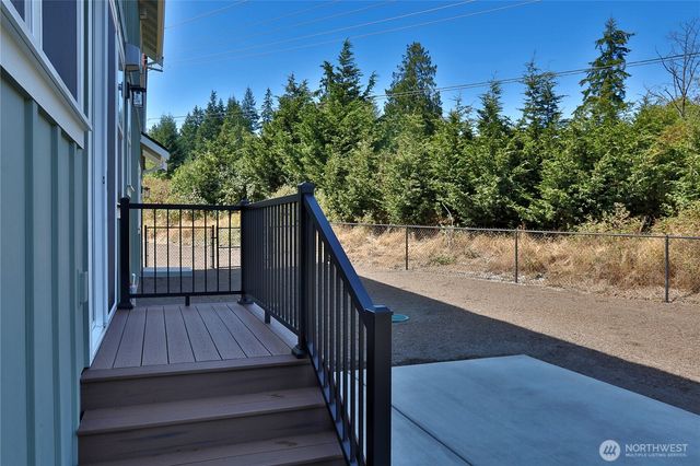 2439 Cambridge Court, Langley, WA 98260