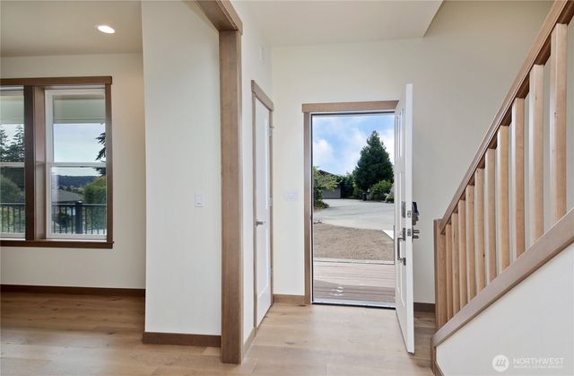 2439 Cambridge Court, Langley, WA 98260