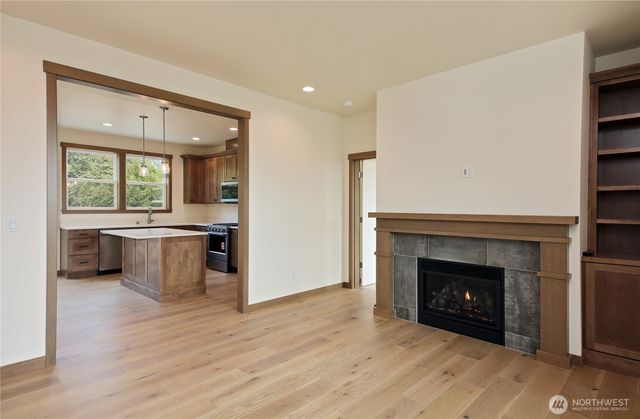 2439 Cambridge Court, Langley, WA 98260