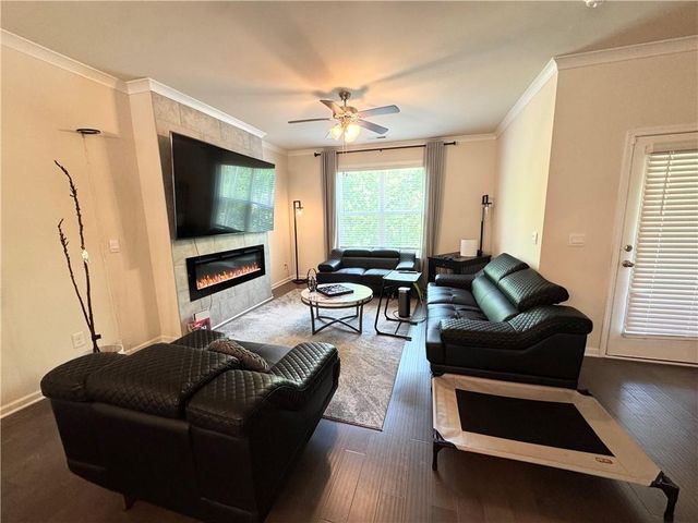 3025 Westpoint Circle, Snellville, GA 30078