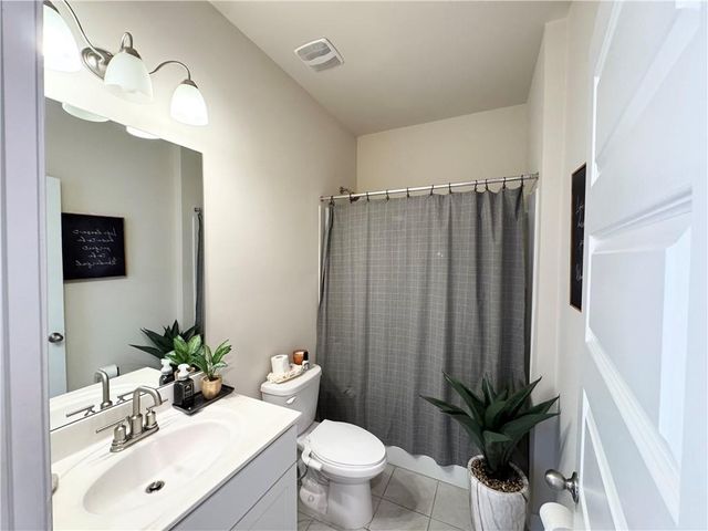 3025 Westpoint Circle, Snellville, GA 30078