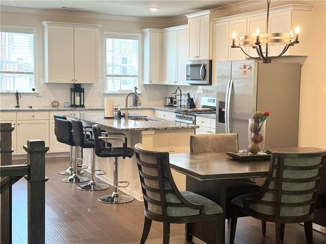 3025 Westpoint Circle, Snellville, GA 30078