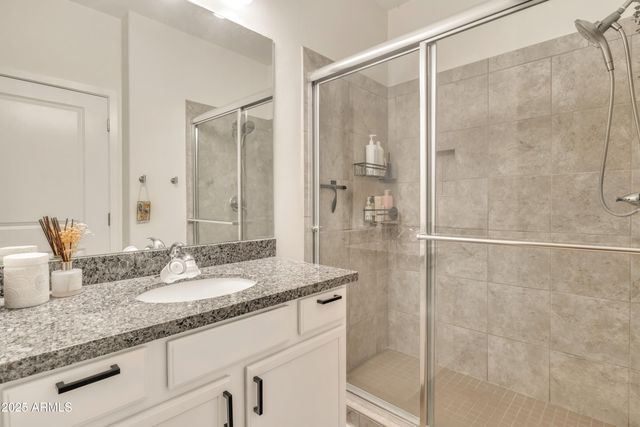 5450 E DEER VALLEY Drive 1004, Phoenix, AZ 85054