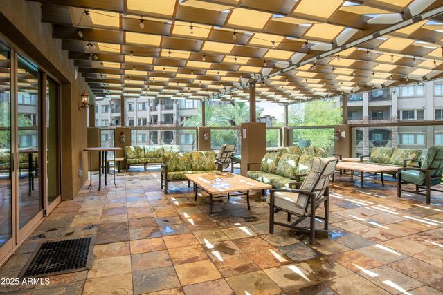 5450 E DEER VALLEY Drive 1004, Phoenix, AZ 85054