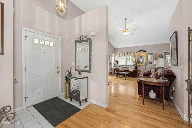 3 Donegal Way, Wilton, NY 12866