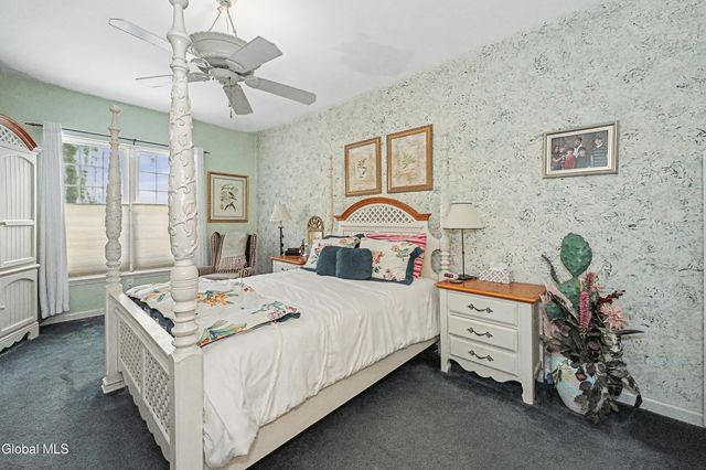 3 Donegal Way, Wilton, NY 12866