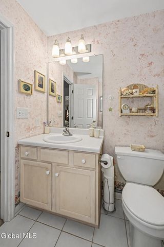 3 Donegal Way, Wilton, NY 12866