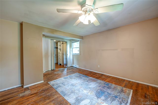 118 Tamarack Street, Islip, NY 11751