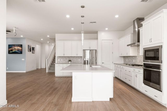 1458 E LODGEPOLE Drive, Gilbert, AZ 85298