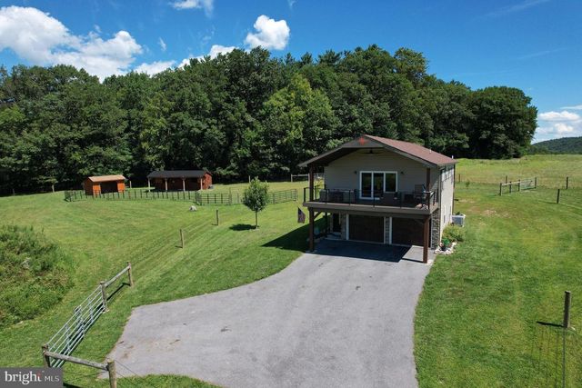 1461 NEW RD, Orrtanna, PA 17353
