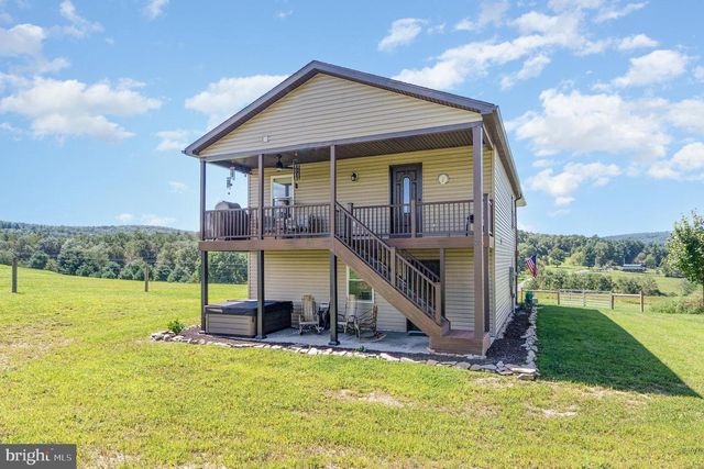 1461 NEW RD, Orrtanna, PA 17353