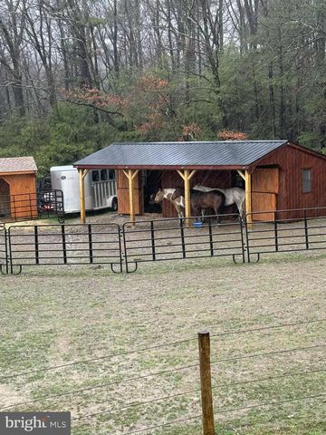 1461 NEW RD, Orrtanna, PA 17353