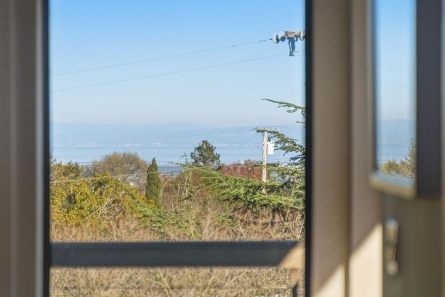 1700 Valley View Avenue, Belmont, CA 94002