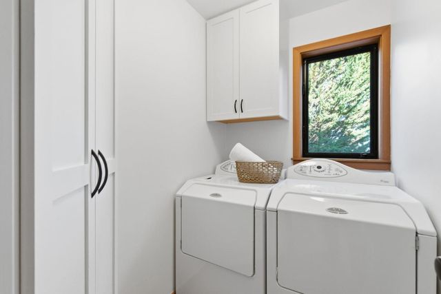 1700 Valley View Avenue, Belmont, CA 94002