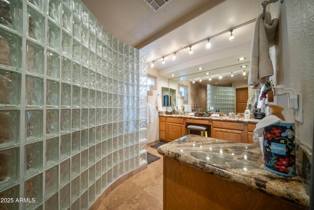 1265 W ELLIS Street, Mesa, AZ 85201