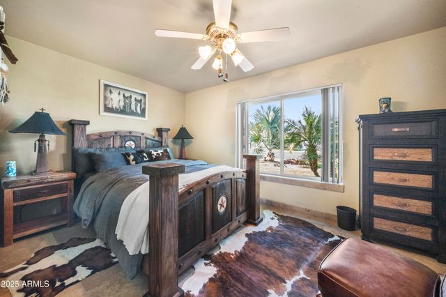 1265 W ELLIS Street, Mesa, AZ 85201