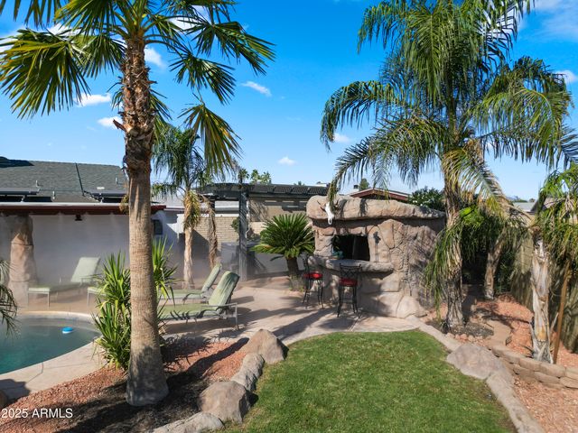 1265 W ELLIS Street, Mesa, AZ 85201