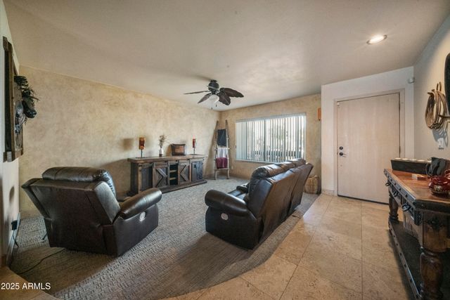 1265 W ELLIS Street, Mesa, AZ 85201