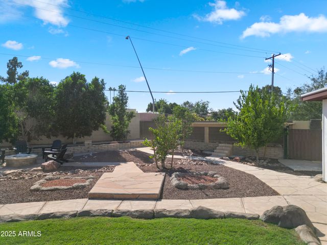 1265 W ELLIS Street, Mesa, AZ 85201