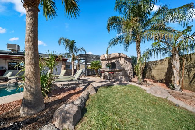 1265 W ELLIS Street, Mesa, AZ 85201