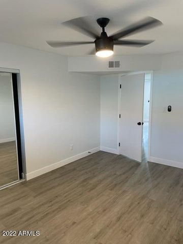 830 E TURNEY Avenue 4, Phoenix, AZ 85014