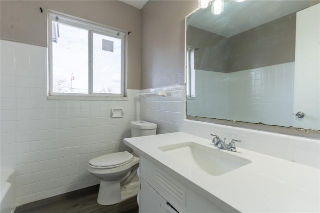 2208 SW 61st Terrace, Oklahoma City, OK 73159