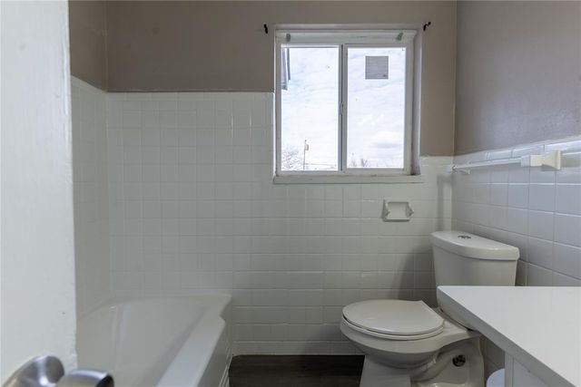 2208 SW 61st Terrace, Oklahoma City, OK 73159