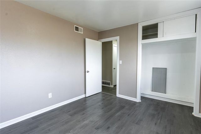 2208 SW 61st Terrace, Oklahoma City, OK 73159