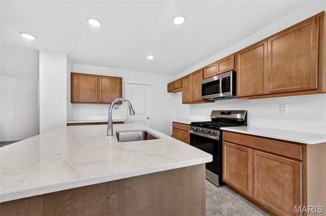 1041 Park Hills Parkway, Troy, MO 63379