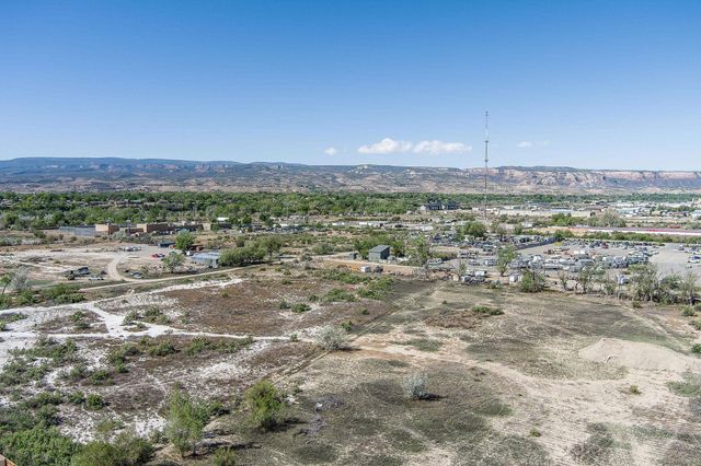 389 Summer Glen Drive, Grand Junction, CO 81501