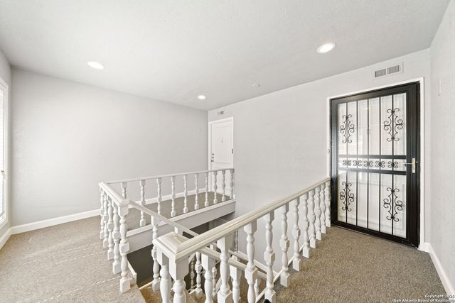 8915 Datapoint Dr Apt 37H, San Antonio, TX 78229