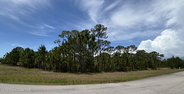 2603 Westhorpe Drive, Malabar, FL 32950